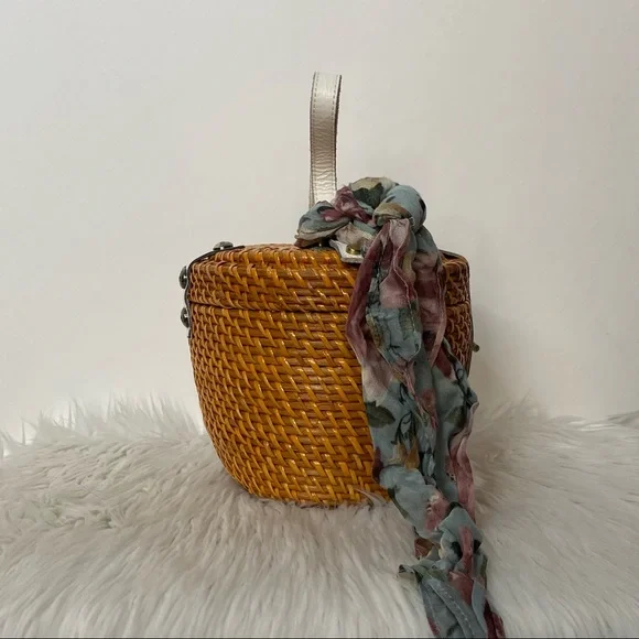 Patricia Nash Caselle Basket Purse with Tan & Crackled Rose Scarf - Picture 7 of 15